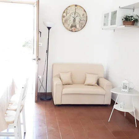 Gli Ulivi Con Ampio Giardino Ed Ogni Comfort A Pochi Passi Dal Mare Vicino Gallipoli